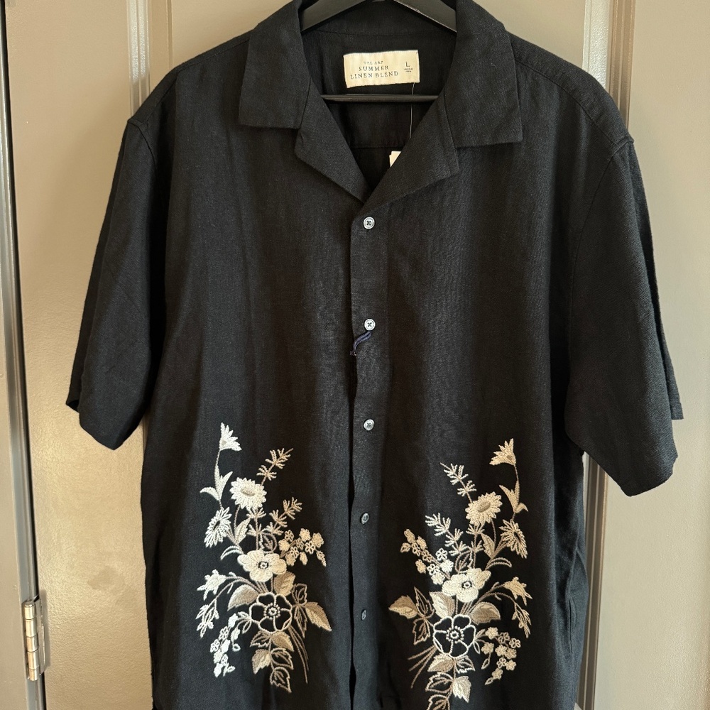 Abercrombie Summer Linen Blend Buttondown Camp Shirt - NEW WITH TAGS 🔥